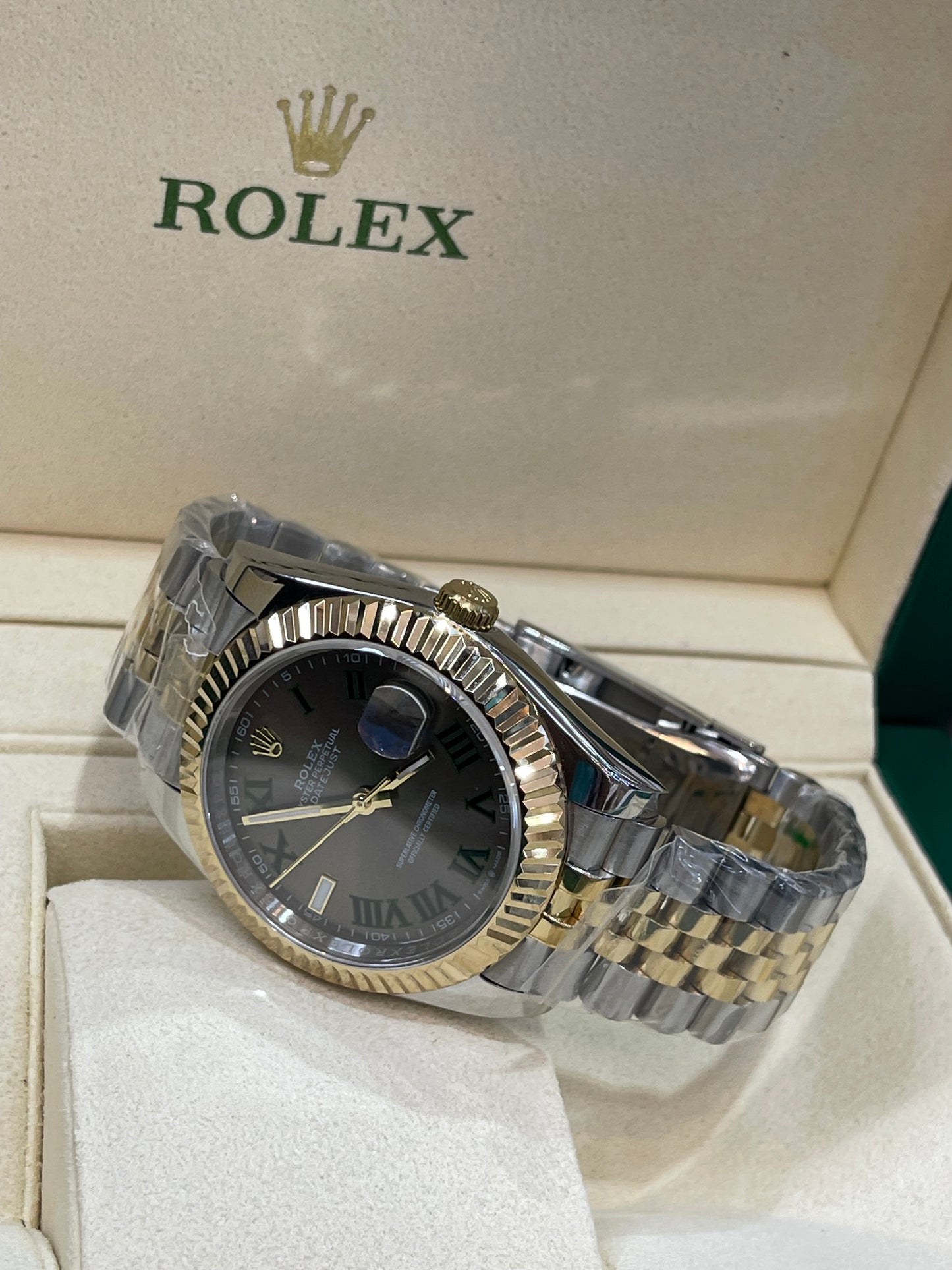Datejust cinza misto 41mm