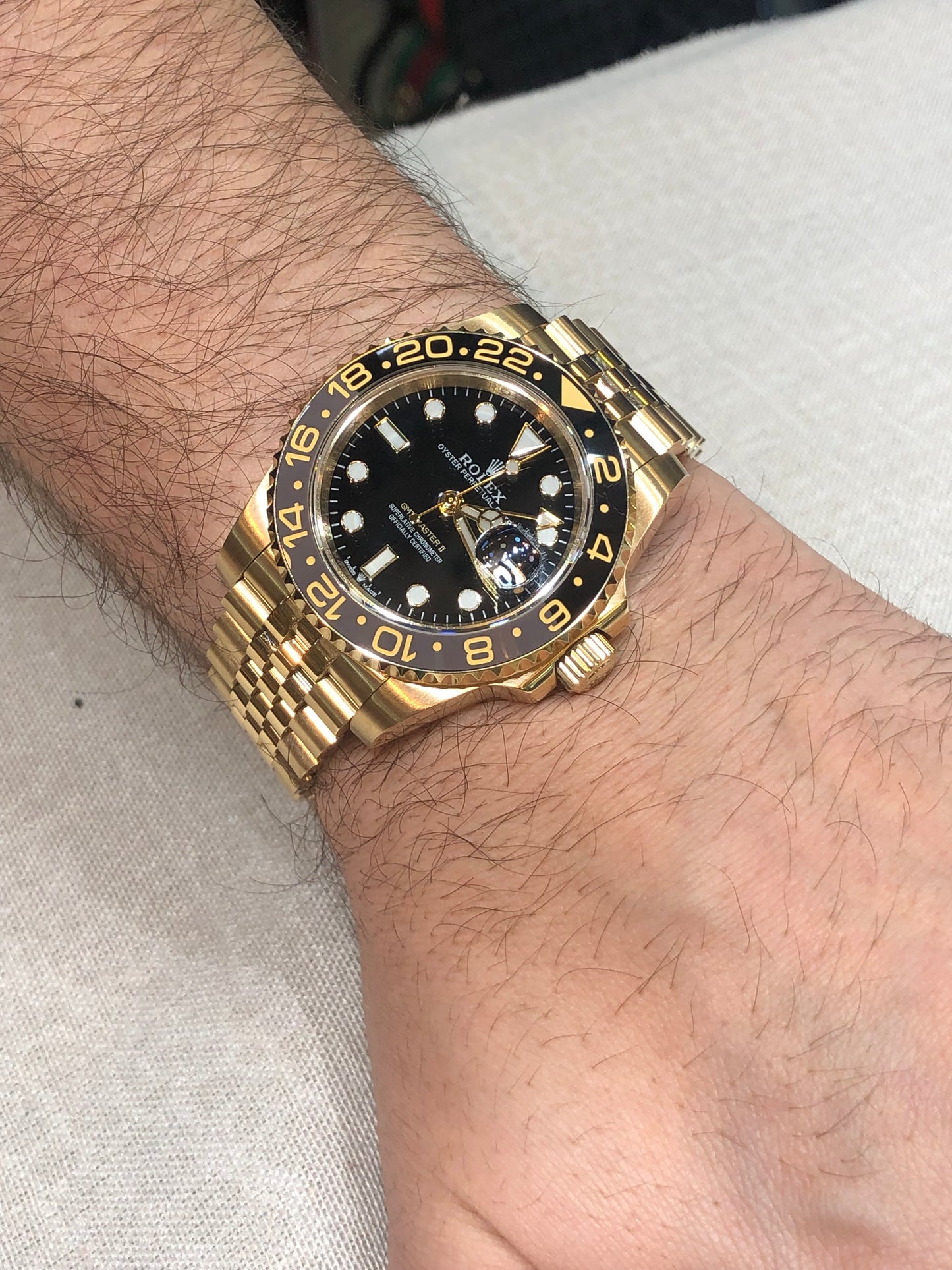GMT todo dourado preto/cinza